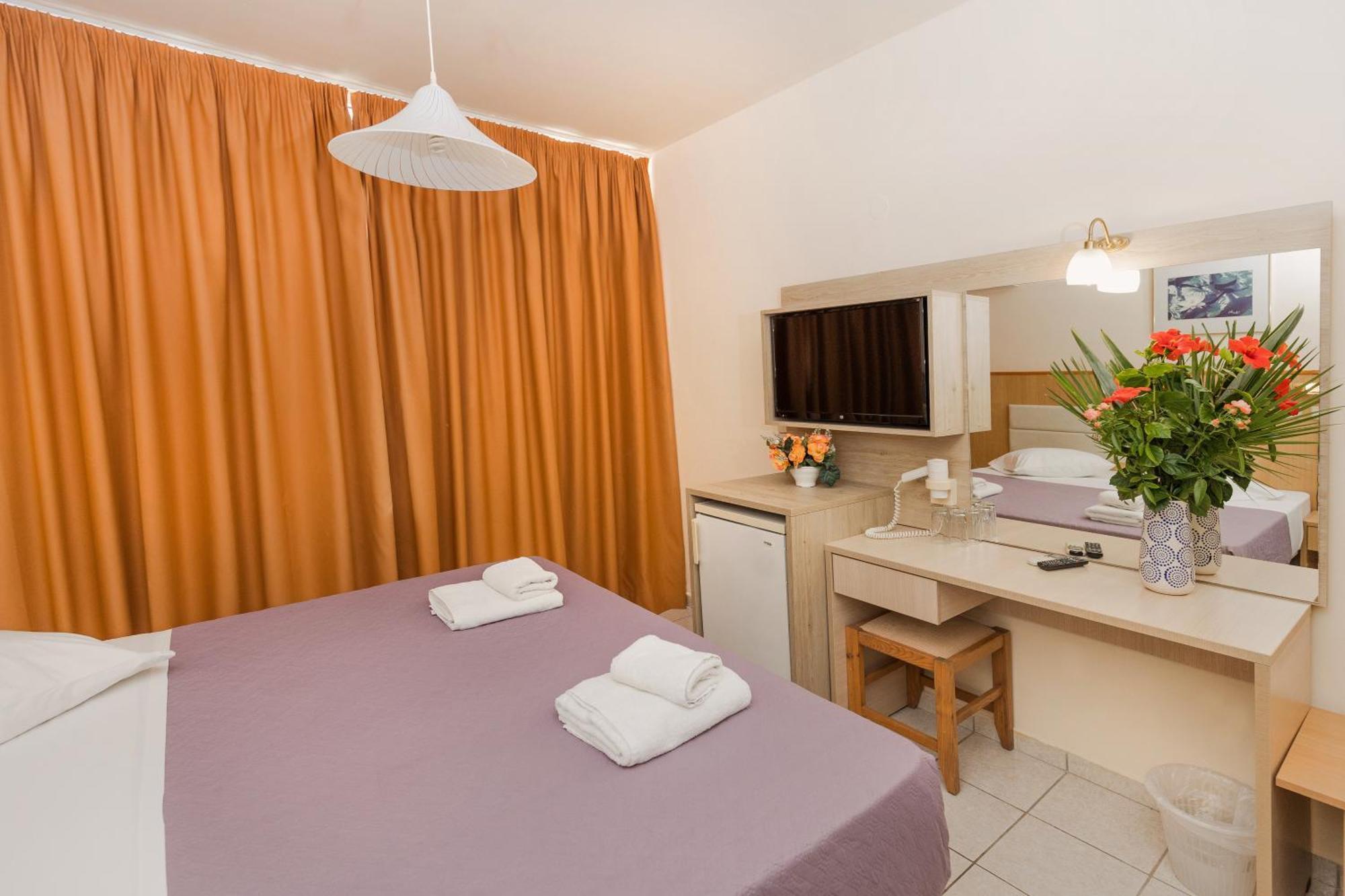 Eri Beach & Village Hotel خيرسونِسوس المظهر الخارجي الصورة